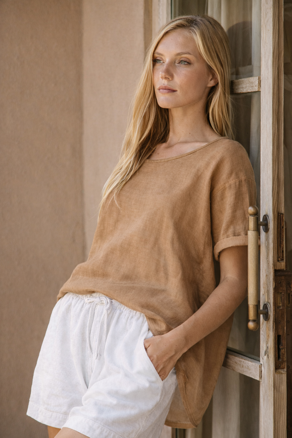 Sardinia Classic Linen Resort Tee | Camel