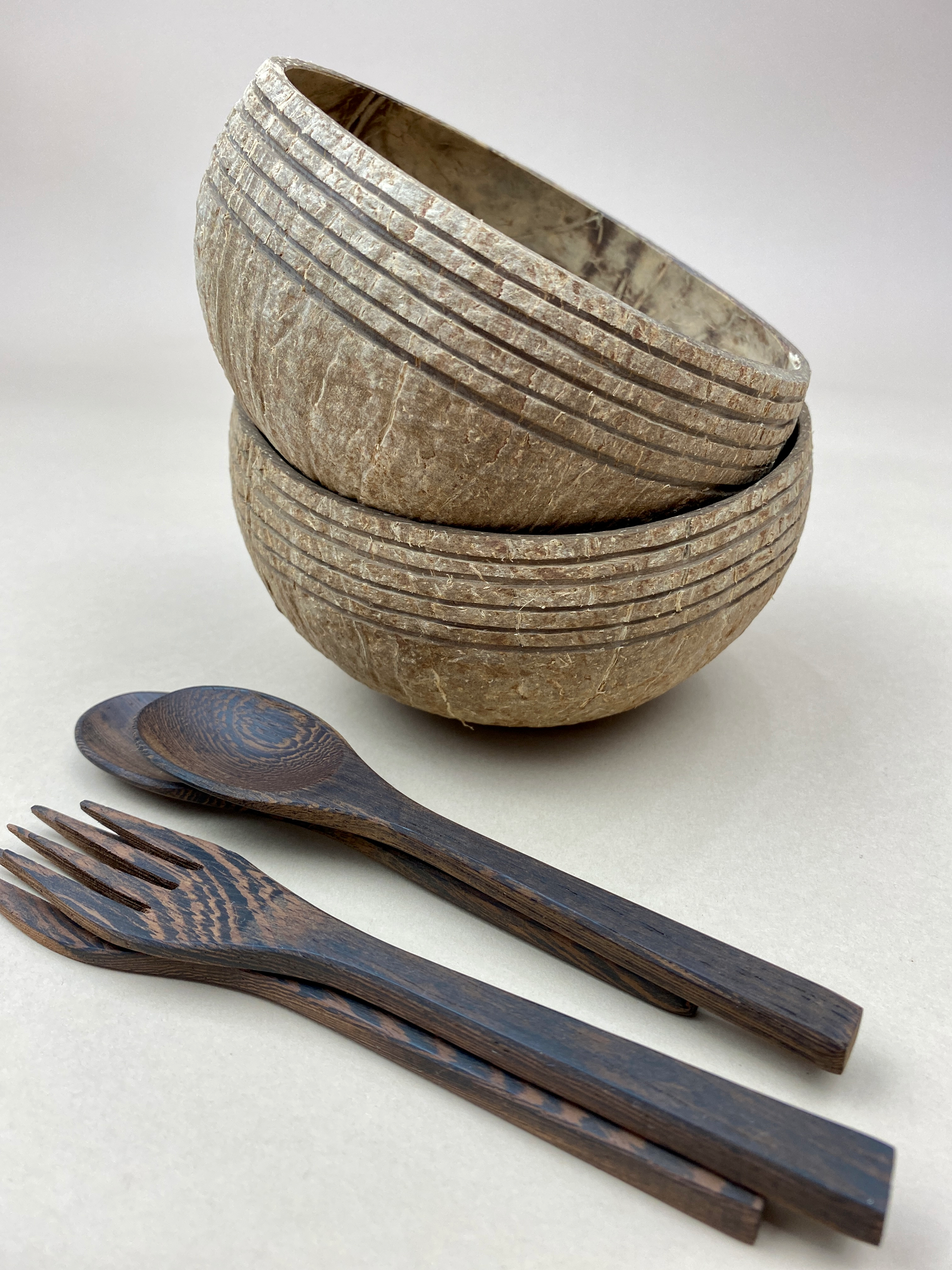 PACIFICA / JUMBO COCONUT BOWLS (2)