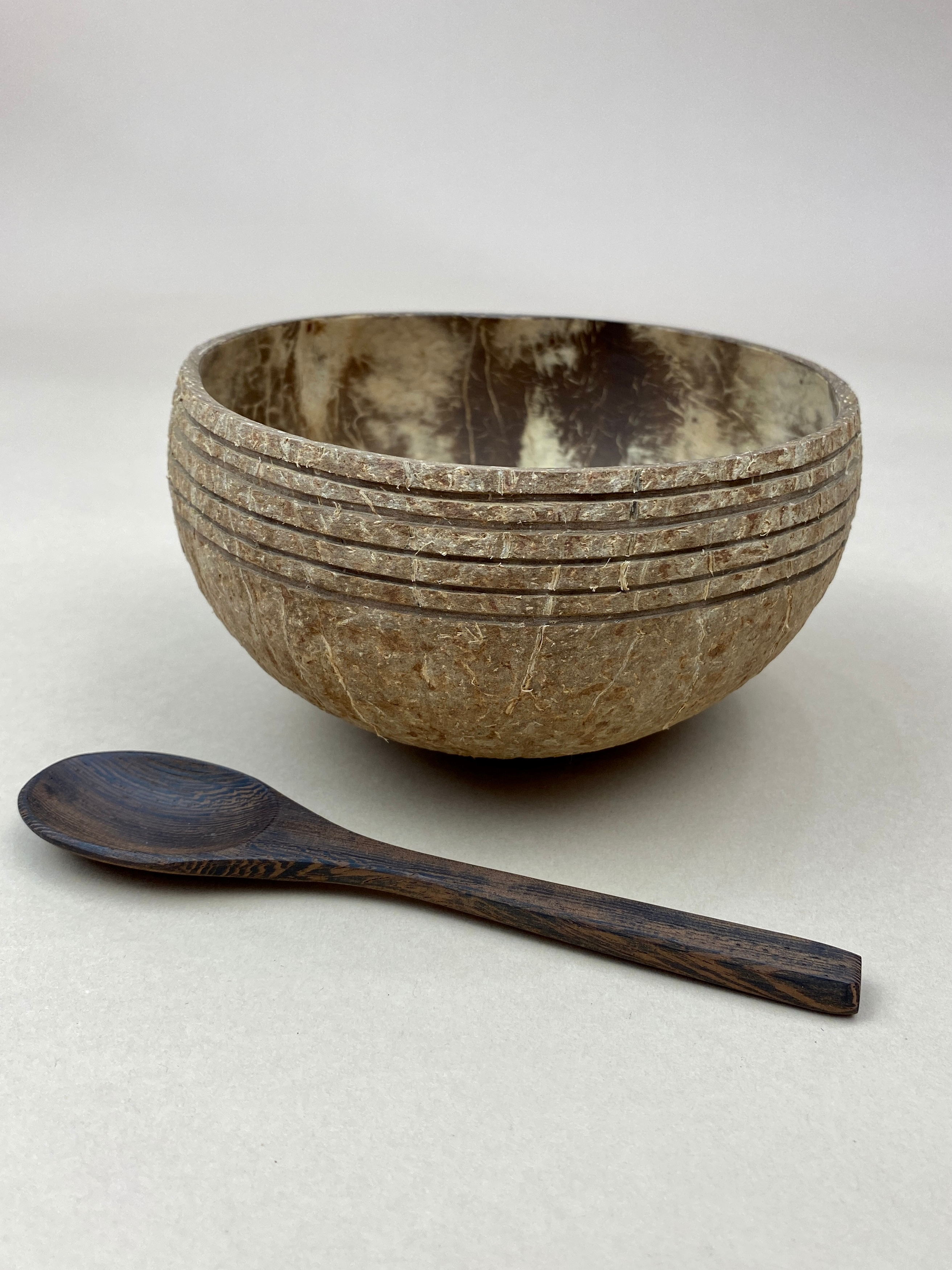 PACIFICA / JUMBO COCONUT BOWLS (1)