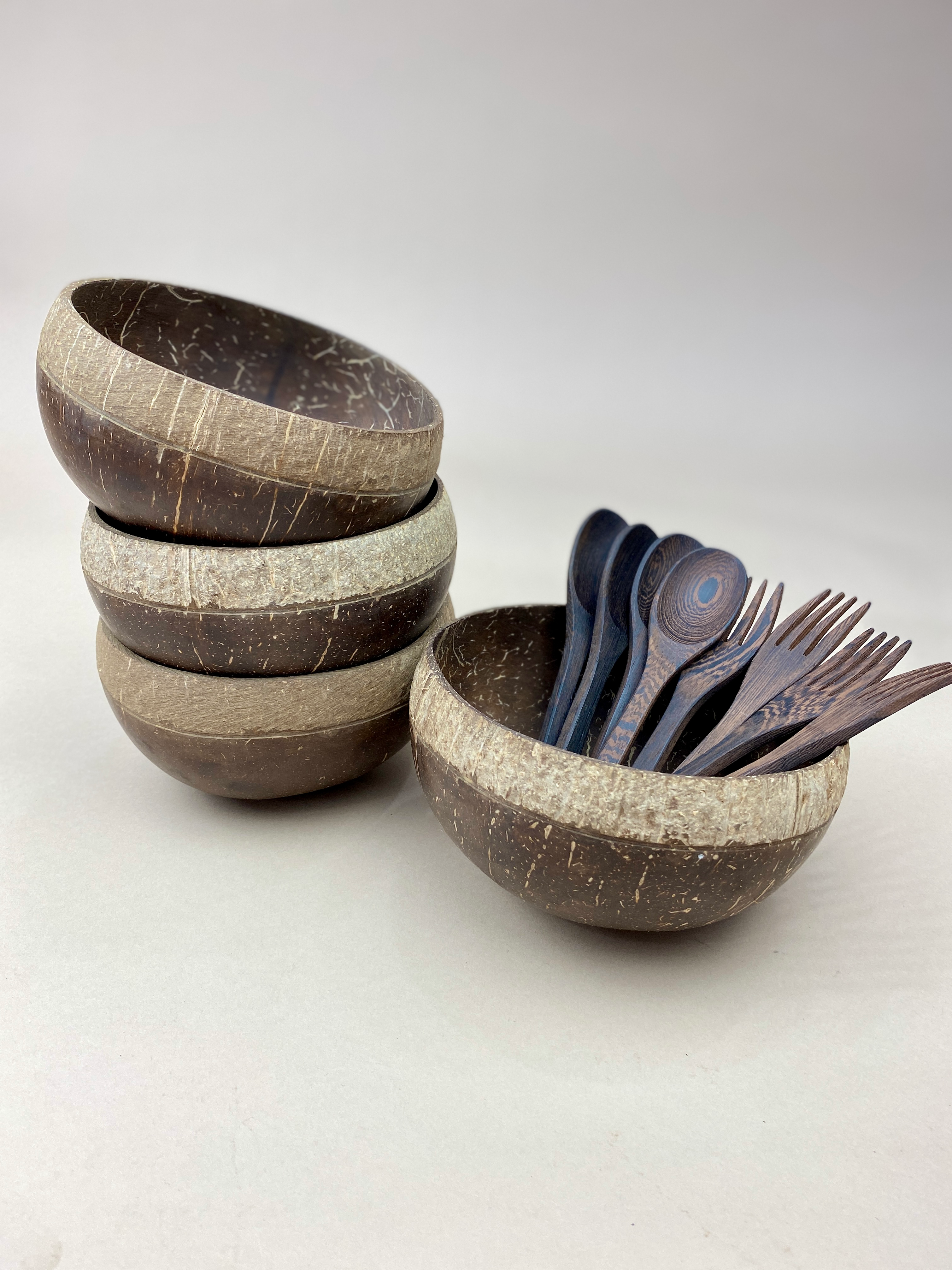 ISLANDER / COCONUT BOWL SET (4)