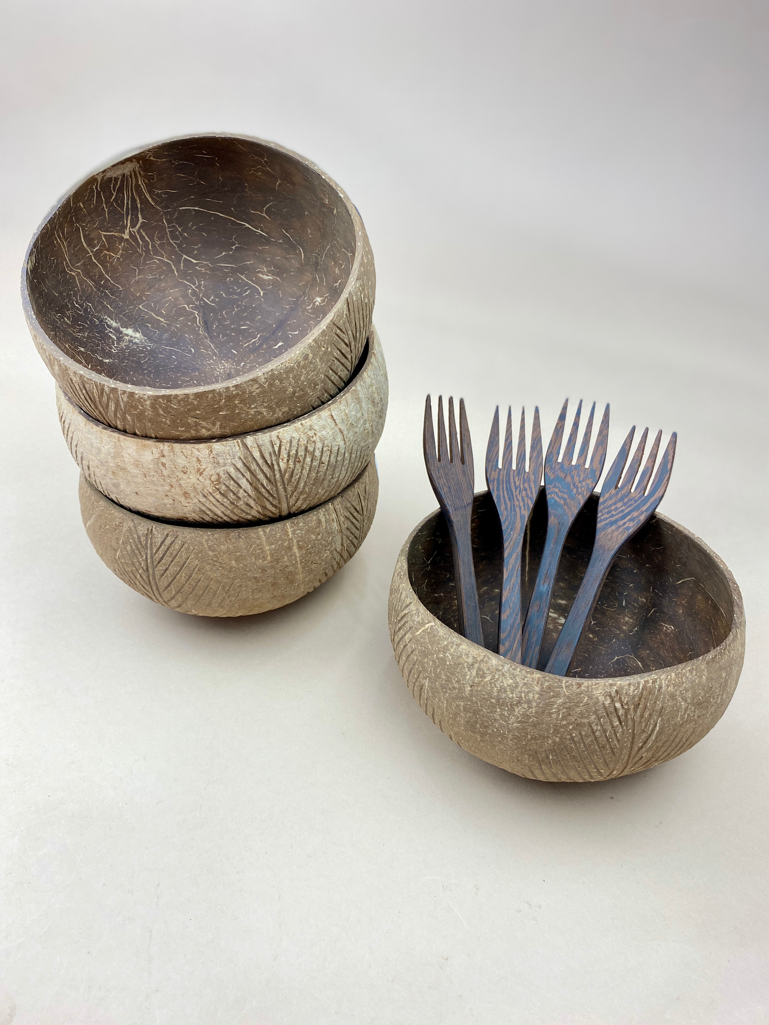 LEAF / JUMBO COCONUT BOWL SET (4)