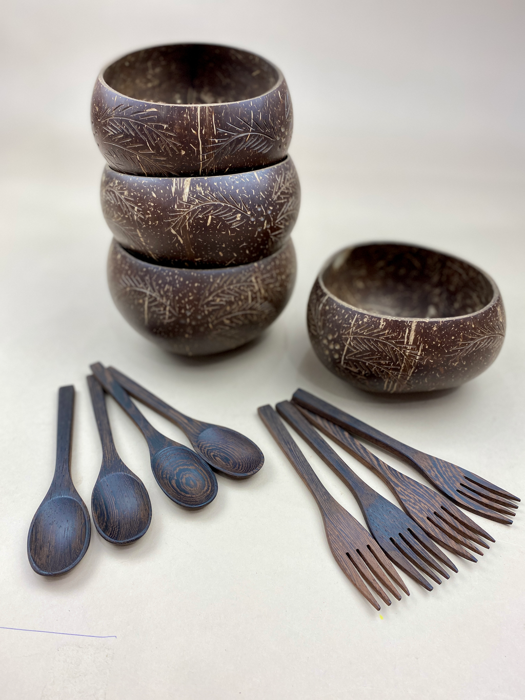 PALM TREE  / JUMBO COCONUT BOWLS(4)