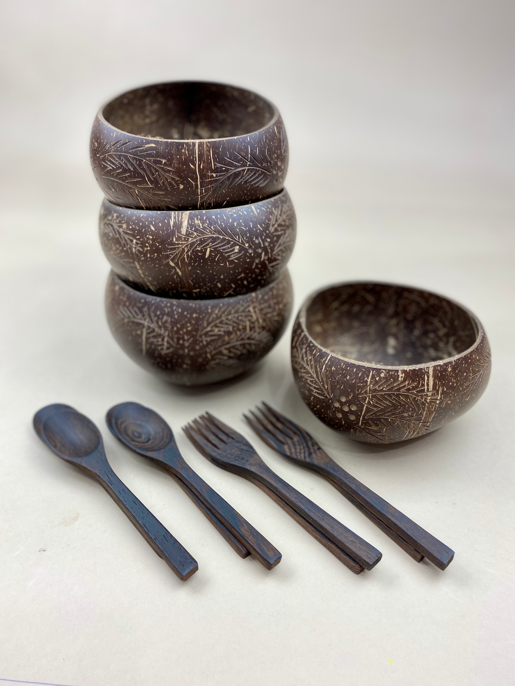 PALM TREE  / JUMBO COCONUT BOWLS(4)