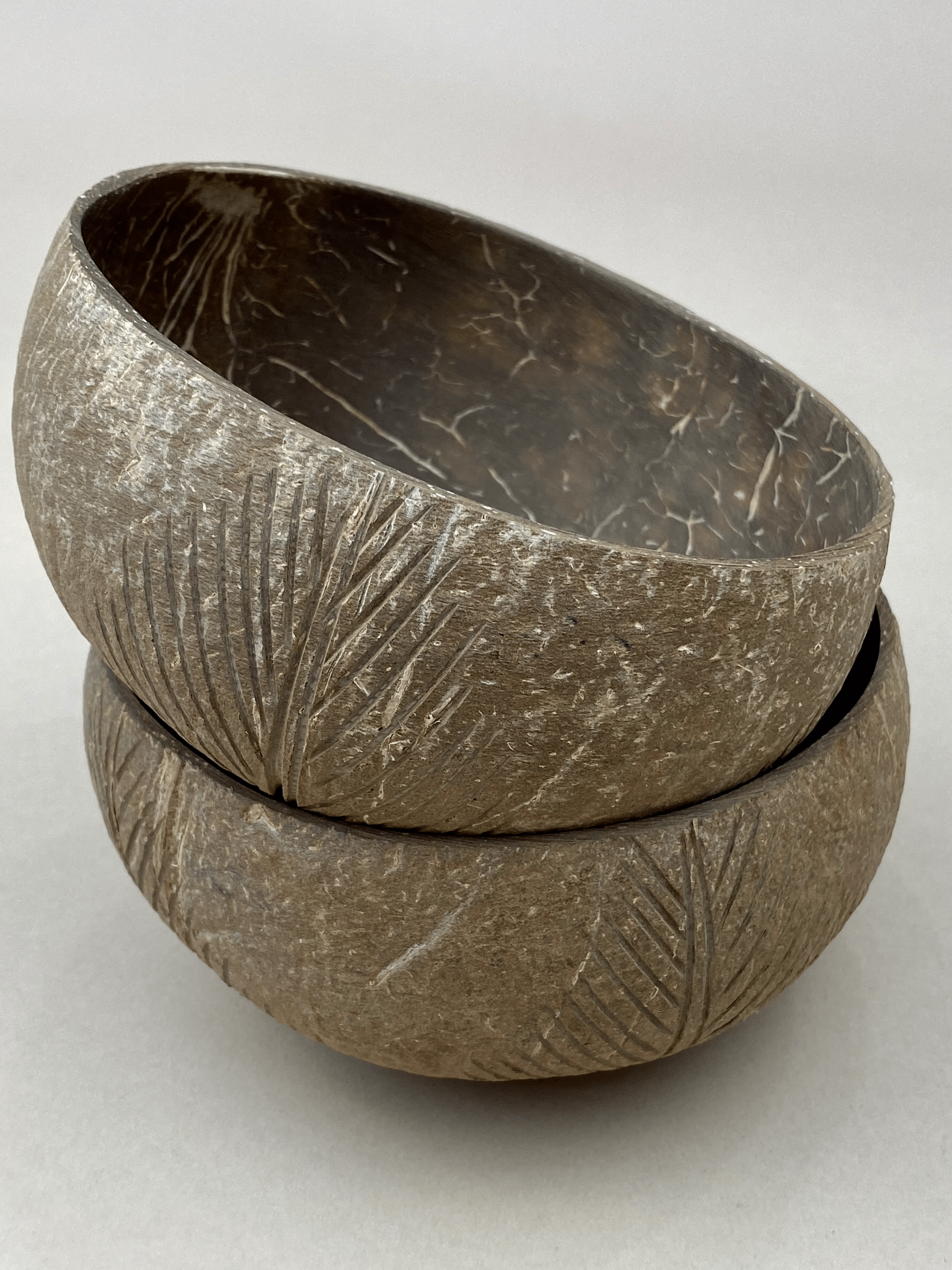 LEAF / JUMBO COCONUT BOWL - MY ISLAND COLLECTIVE