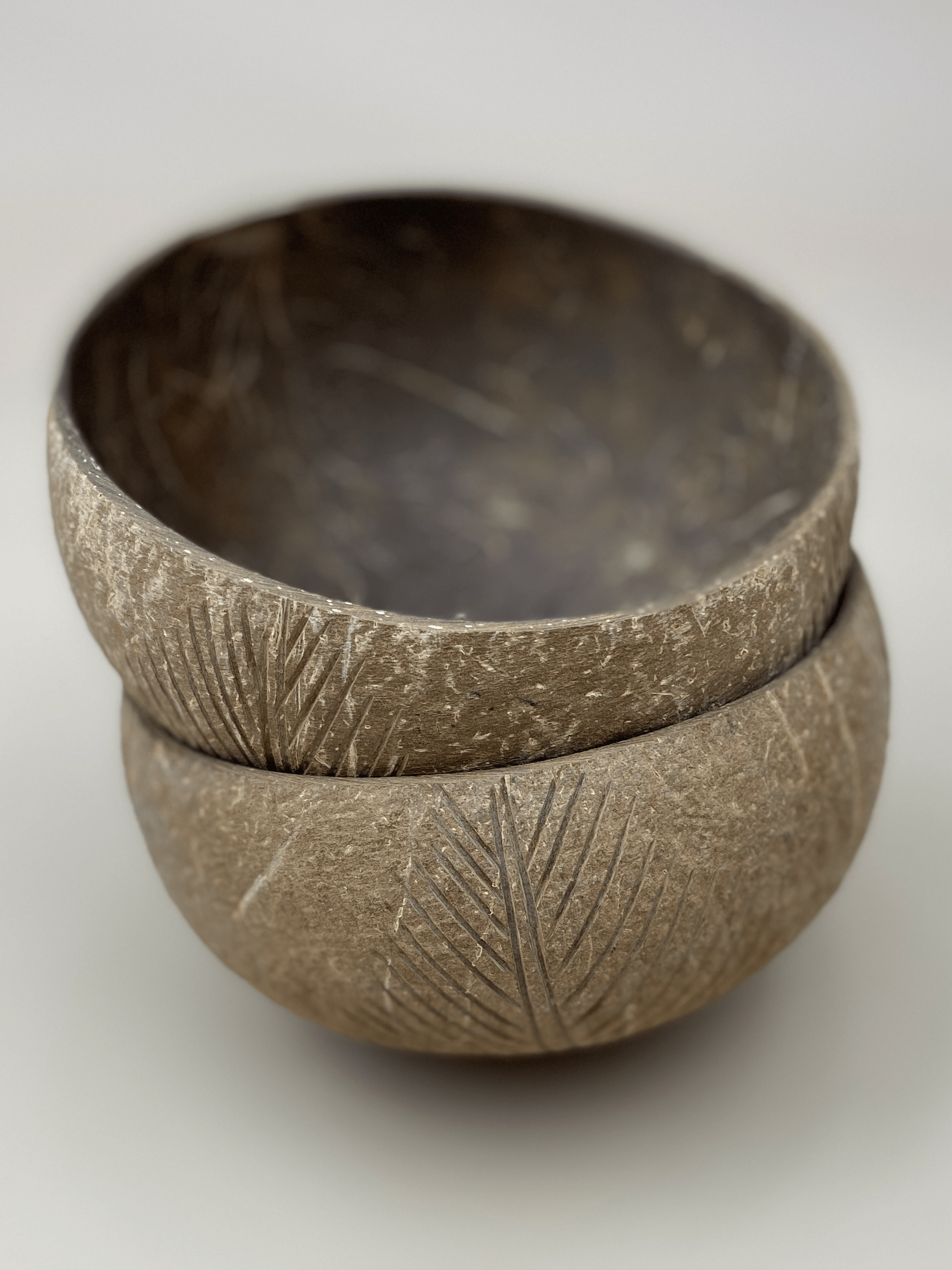LEAF / JUMBO COCONUT BOWL - MY ISLAND COLLECTIVE