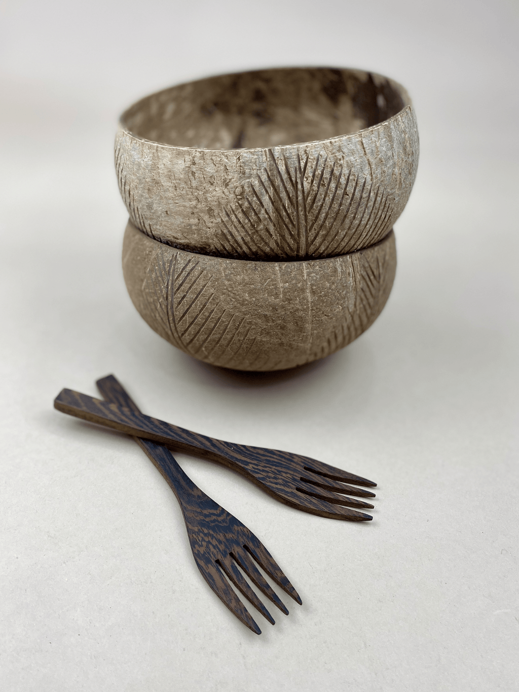 LEAF / JUMBO COCONUT BOWLS (2) - MY ISLAND COLLECTIVE