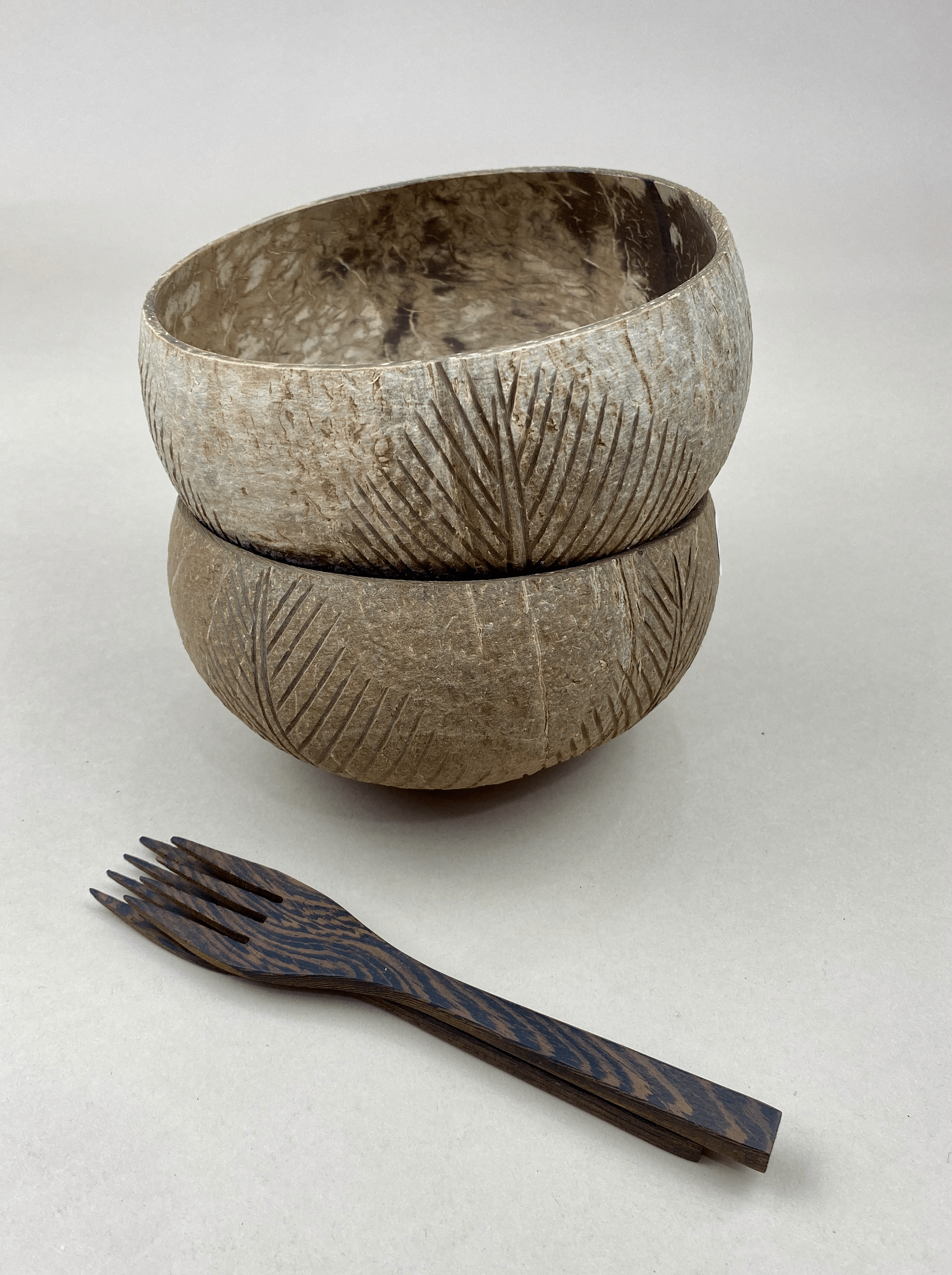 LEAF / JUMBO COCONUT BOWLS (2) - MY ISLAND COLLECTIVE