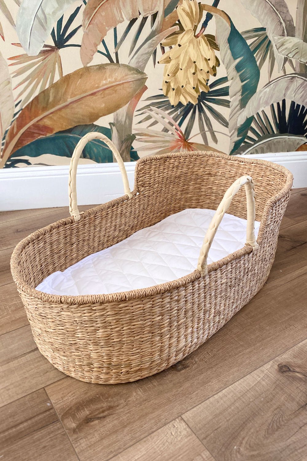 Moses Basket + Creme Handles - MY ISLAND COLLECTIVE