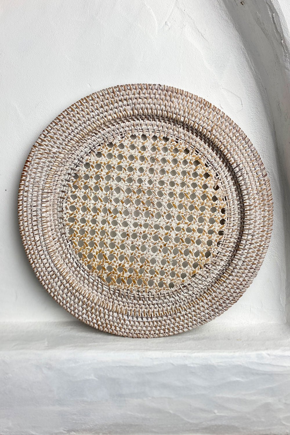 Rattan Charger Plate | White | 32 cm - MY ISLAND COLLECTIVE