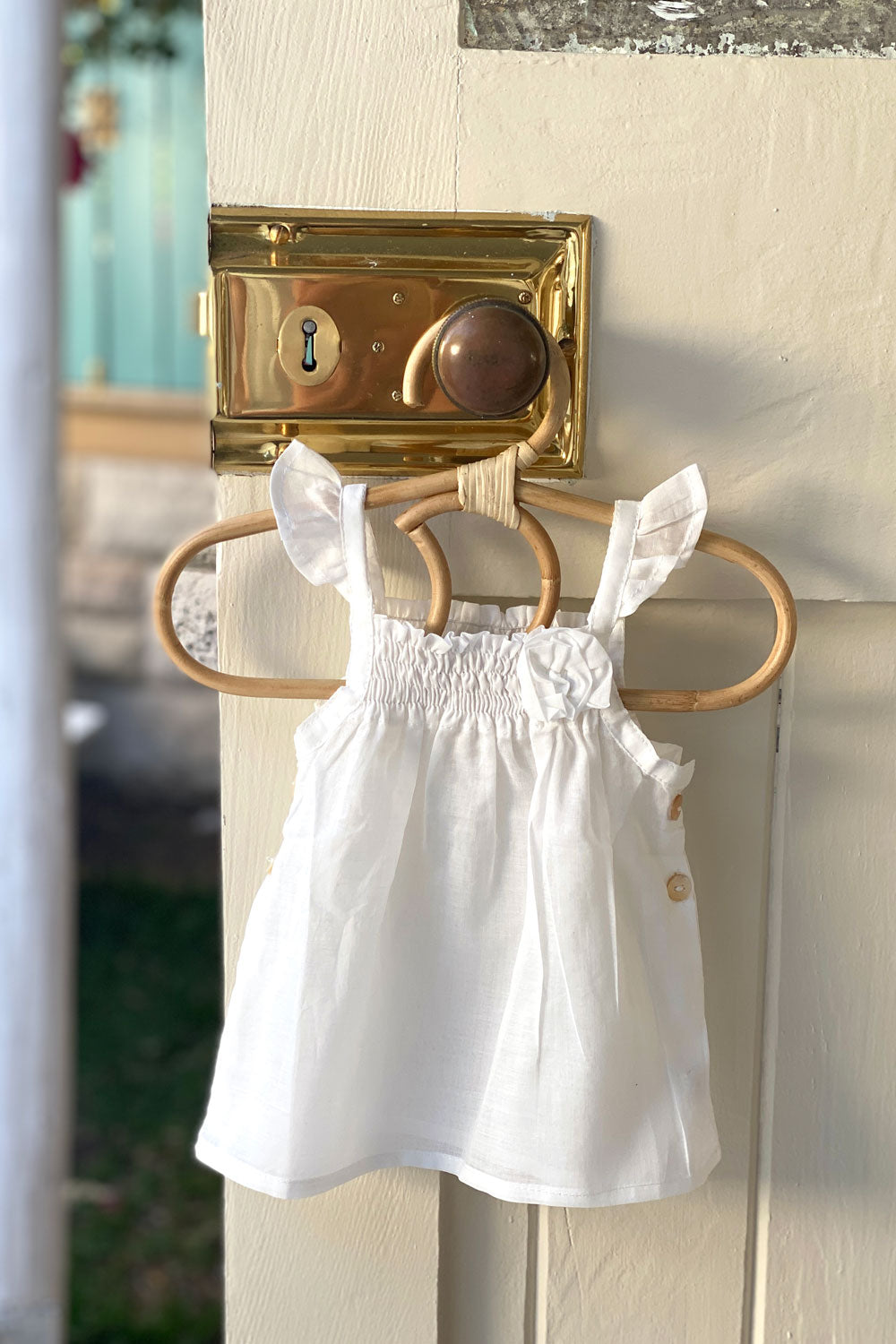 SAN ANTONIO FLUTTER SLEEVE TOP