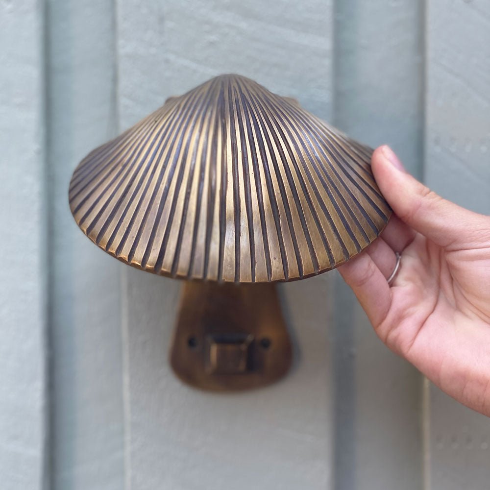 Scallop Shell Brass Door Knocker | Antique Brass - MY ISLAND COLLECTIVE