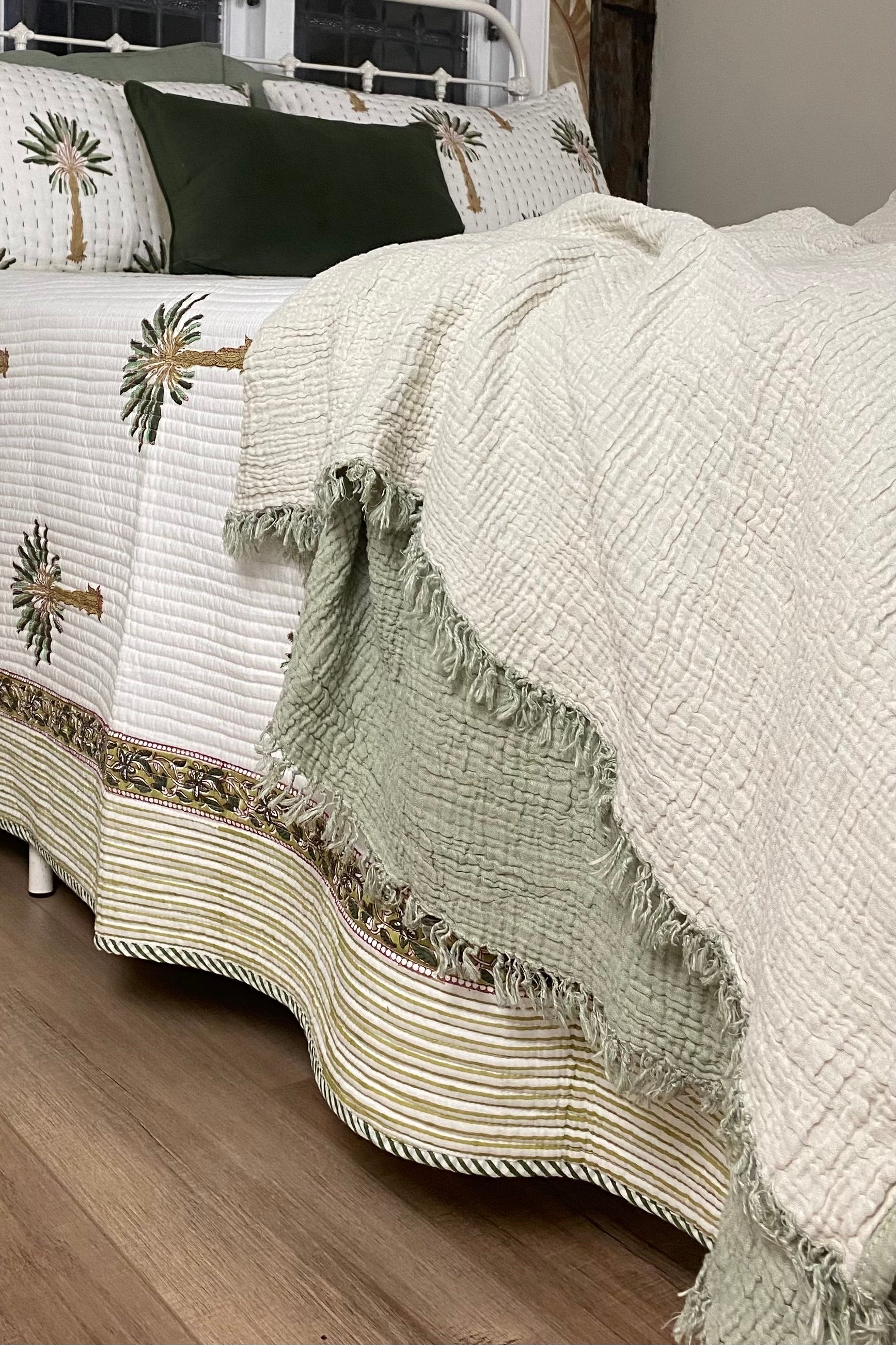 The Islander Palm Kantha Quilt | Green